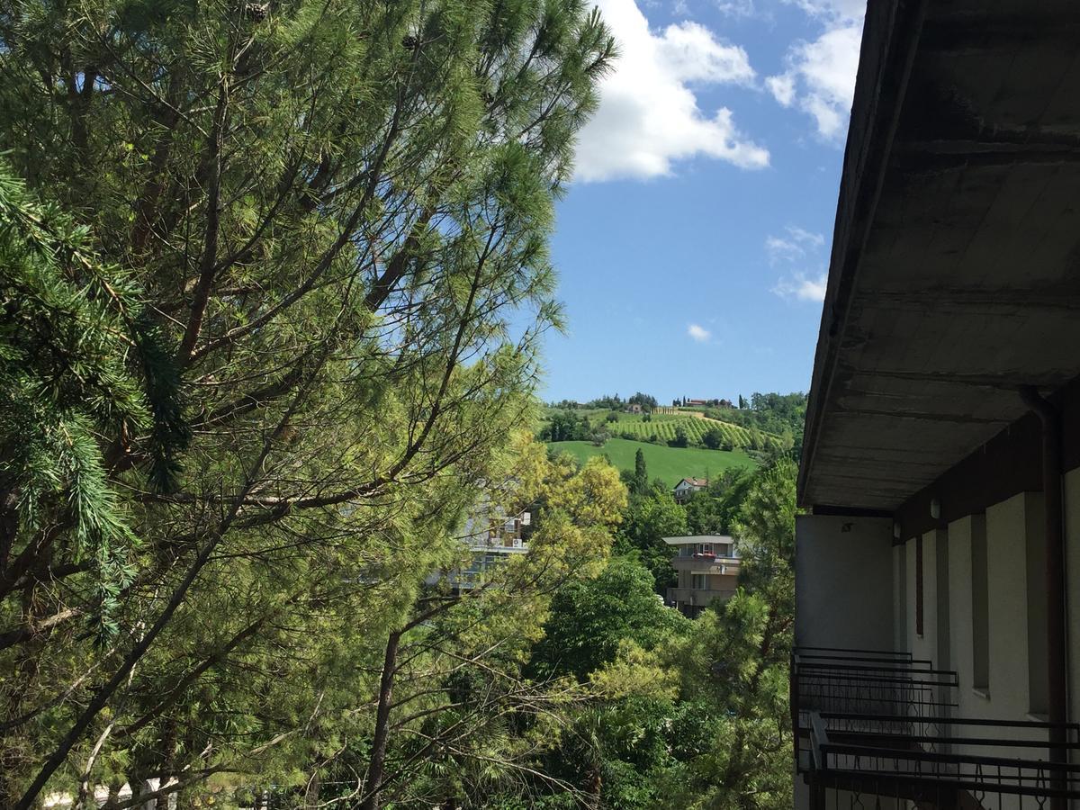 Hotel Belvedere Castrocaro Terme e Terra del Sole Exterior foto